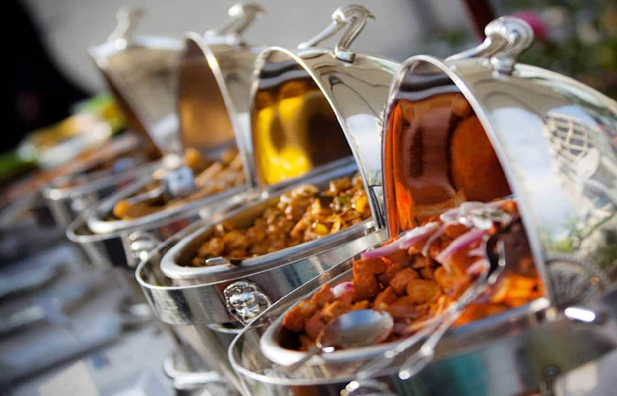 Catering Services For Outdoor Picnics